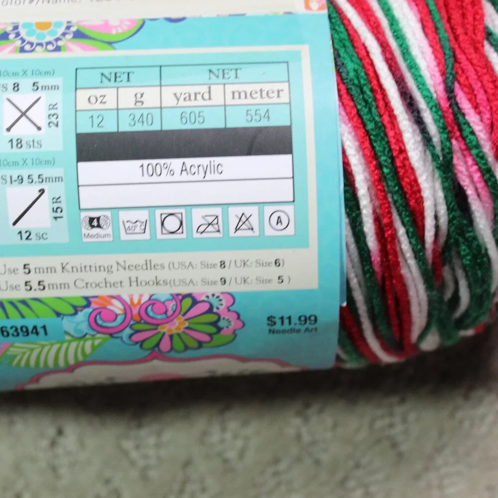 2 Skeins Crafter's Secret Big Idea White & Multi-Color Christmas 605 yds ea